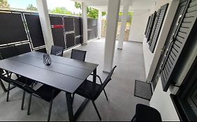 Apartsense